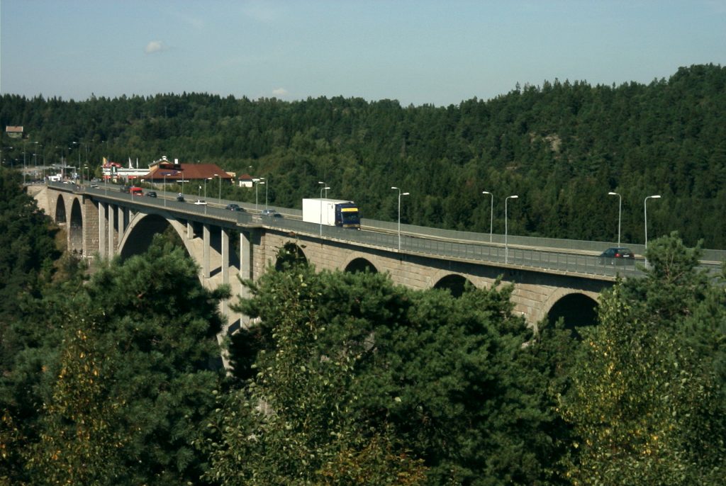 Bild på Gamla Svinesundsbron Tagen av Li-sung, för Wikicommons. Allmän egendom